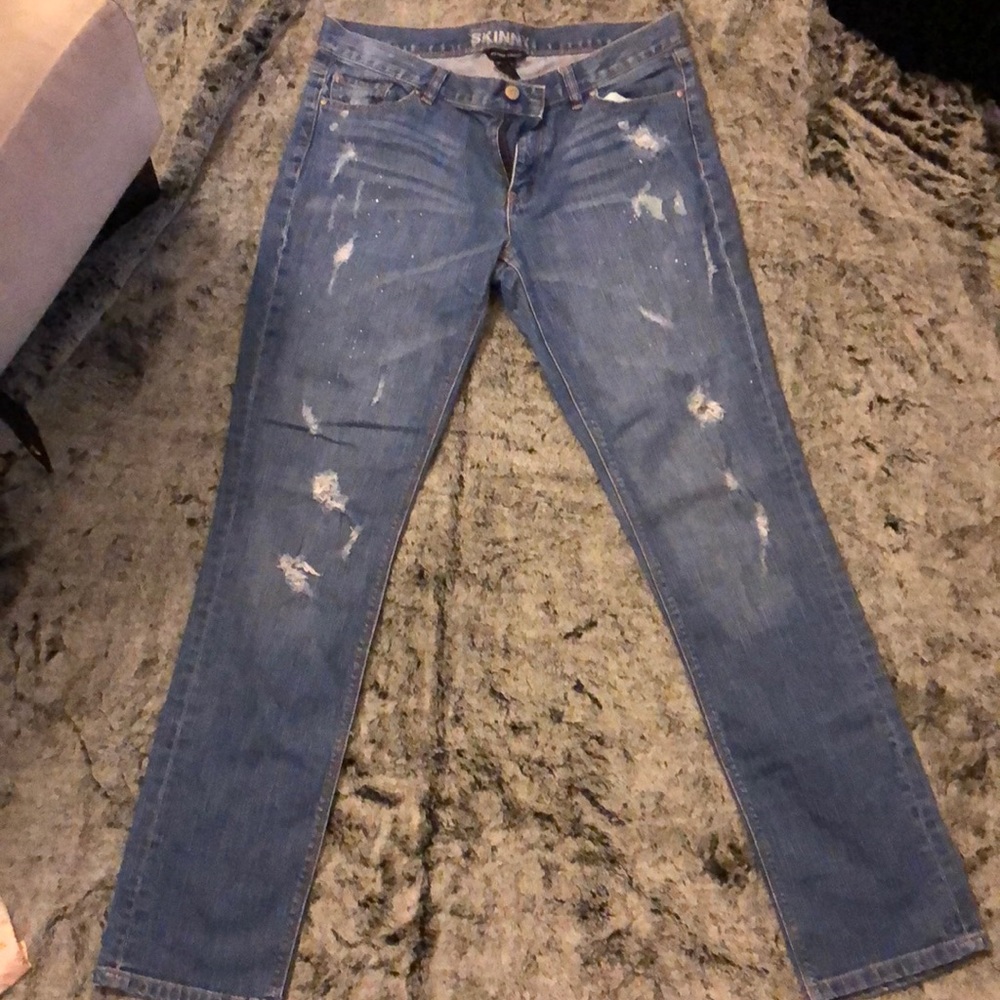 Low rise skinny jeans